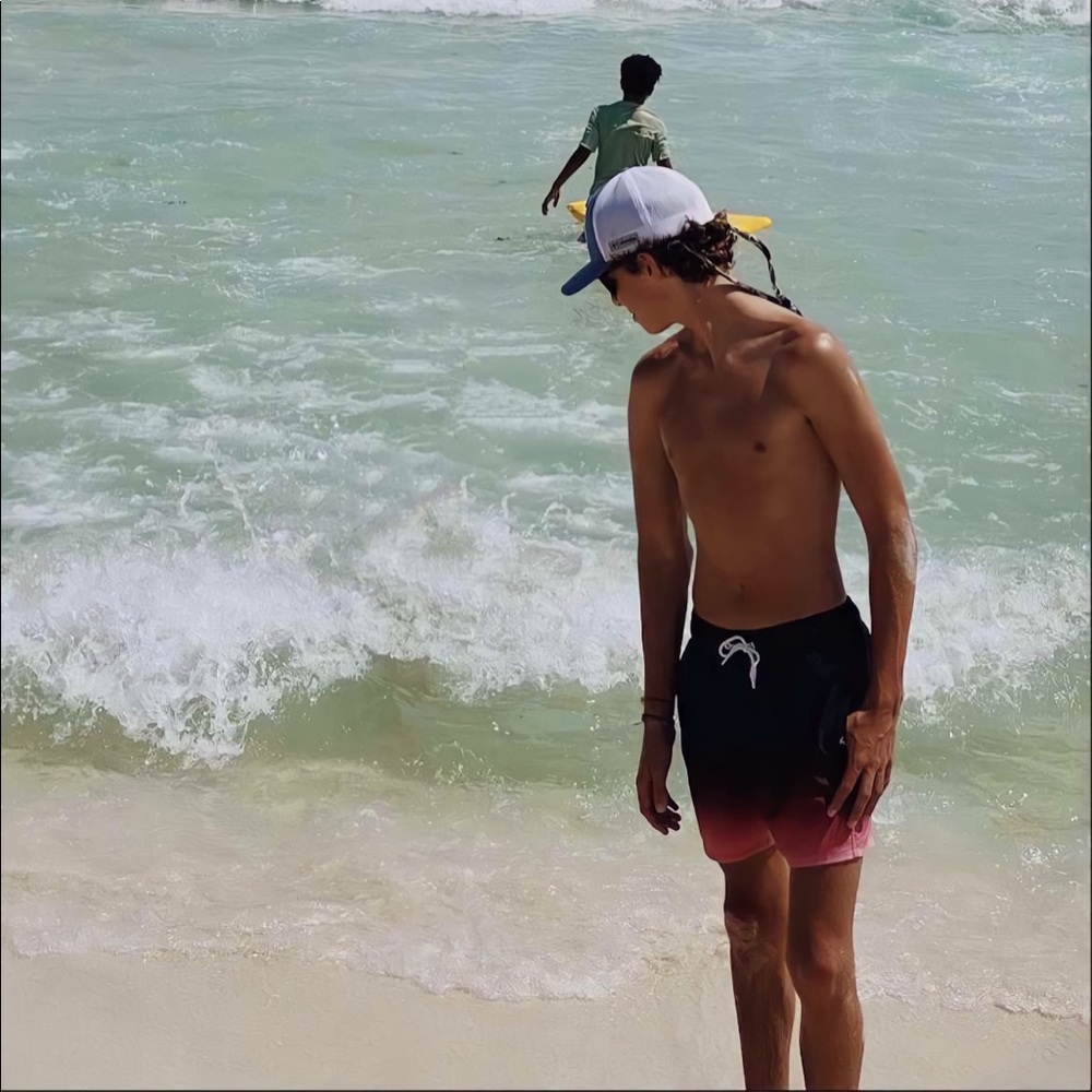 Meet your Posher, Bradley